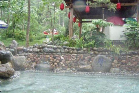 云南安宁温泉新闻头条,打造云南休闲旅游新地标