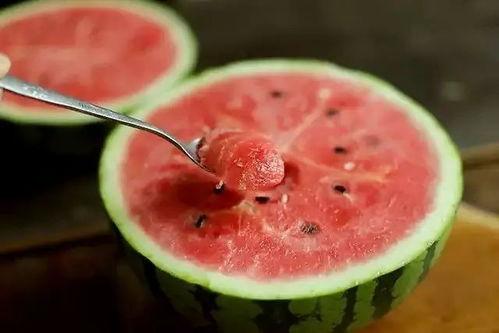 吃瓜描写,揭秘吃瓜群众的欢乐与争议