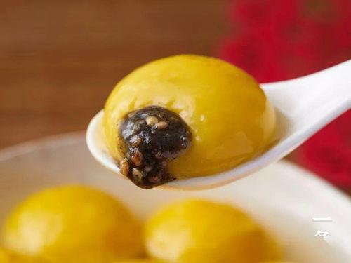 网红菠萝冰汤圆