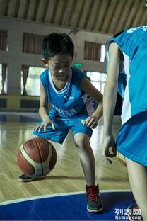 篮球 启明星,闪耀球场，引领未来