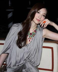 美女全裸明星,揭秘娱乐圈美女明星的私密瞬间