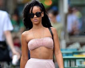 内衣明星胸部图片大全,胸部图片大全解析